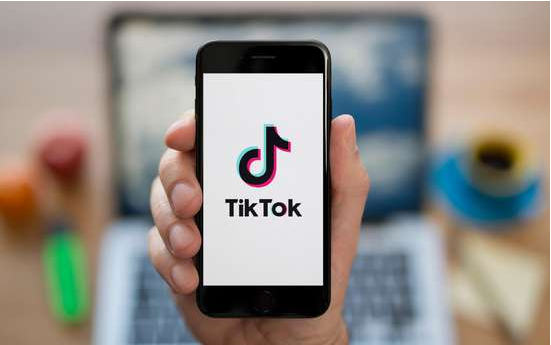 Tiktok Retro Family Technology Research Cultural Heritage 